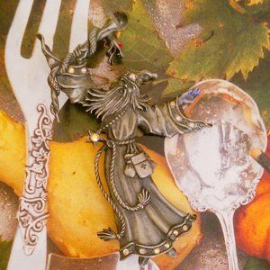 JJ Jonette 80s Pewter Vintage Wizard Brooch Aurora Borealis Crystal Ball Goth